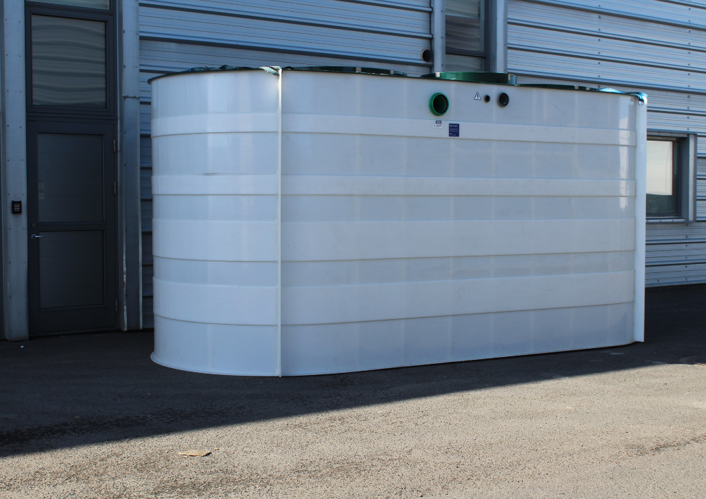 Hreinsistöð sem er fyrir stærri fyrirtæki og minni sveitafélög hægt að tengja saman ef fjölgun á fólki verður á staðinn. Til í allmörgum stærðum. Lítið mál að breyta úr rotþró í hreinsistöð.